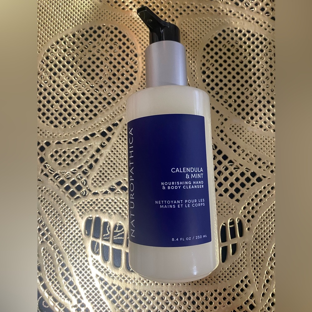 Naturopathica Calendula & Mint Nourishing Hand & Body Cleanser new
